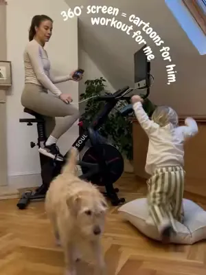 No traffic, no pollution — just pure indoor cycling 🌿🚴‍♀️ #IndoorBike #Yesoul #Mirroring #funcardio 