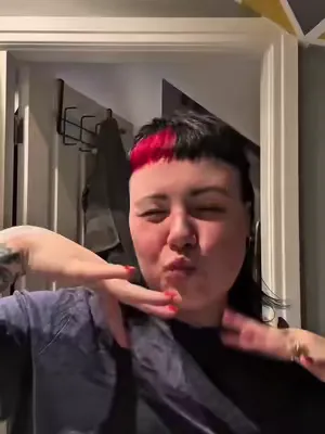 @metalheadmatriarch chose Red Power Pigment Drops to customise her look❤️ You don't need to commit to a full vivid to join the club 🌈✨ #crazycolor #undercoverrebel #vividhair