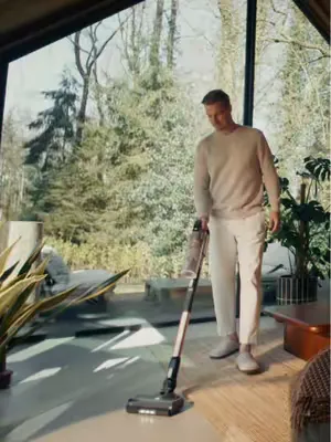 Frühlingsgefühle statt Niesattacken! 🤧✨ Der Frühling ist da – und mit ihm leider oft auch Pollen und Staub. Zeit, dein Zuhause in deine persönliche Wohlfühloase zu verwandeln! Mit dem Levoit Core 300S