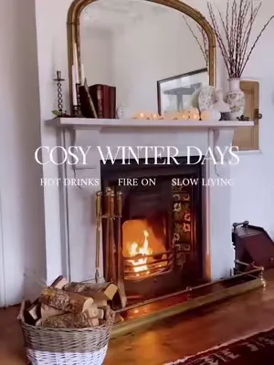Looks like the cold weather is sticking around for another week, but don't worry!  @/scandimummy knows how to beat the chill with her trusty Homefire Ecoal. With our range of sizes, starting from just