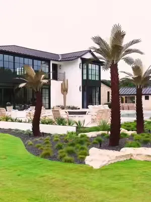 When the landscaping is designed with the same level of detail as the home itself 🌵From above, you can really see how each Desert Steel piece helps shape the entire property and creates a landscape th