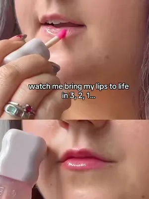 Did you know The Gloss Boss in Chemistry Crush adapts naturally to yout lips?! It is the perfect way to enhance your perfect color 😍🫰 #Yepoda #TheYepodaLook #LipGloss #KBeauty 