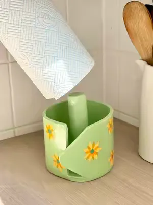 Your new kitchen roll holder is bringing you summer vibes 🌼🎀 #pottery #airdryclay #giftideas #DIY #craft 