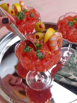 For our first “weird vintage recipe that might actually work,” a Jellied Tomato Vodka Refresher. Sounds weird… but is it good? Find out for yourself:  INGREDIENTS 1 ½ tbsp gelatin, ¼ cup cold water, 2