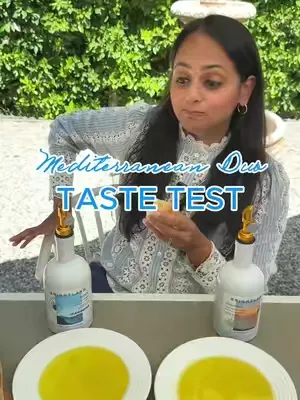 Kalamata vs. Castelvetrano 🫒 Our team tasted both and can confirm everyone had a different favorite 👀💙 #brightland #tastetest 