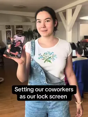 Nobody’s ever safe 🤫#internship #plants #relateable #Sustainability #viralvideos #plantsoftiktok #fyp #berlin #startup #chaotic #funnytiktok #Lifestyle #dayinmylife #relatable #behindthescenes #market