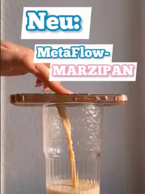 Ihr habt so oft nach dieser Sorte gefragt – jetzt ist sie endlich da! 😍 Mit unserer neuen Sorte Marzipan wird euer Shake zu einem ganz besonderen Genussmoment im Alltag – fein, süß und einfach unwider