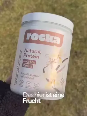 DER GAMECHANGER 🌱 ein Proteinshake mit natürlicher Rezeptur, ohne komplizierte Aromatisierung und trotzdem richtig lecker ✨ NATURAL PROTEIN von rocka 💛 Reduzierte Zutatenliste 💛 Echte Bourbon Vanille 
