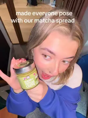 Hab dafür an random Büros geklopft lol  Habt ihrs schon ergattern können??? 😋