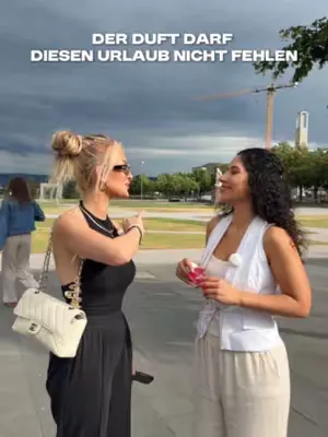 Und den bekommt ihr nur noch im Juli für nur 19,99€ #elusa #birthday #parfum #sommer #urlaub #parfumtok #Bodyspray