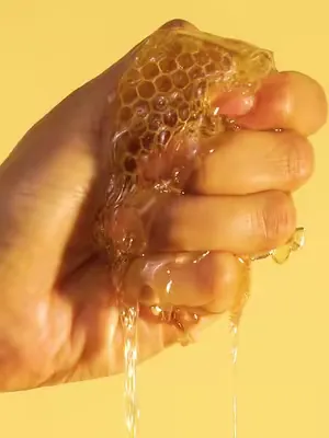 pov: you smell so good someone stops mid-sentence. fresh milk. a drizzle of honey. soft as skin. early access drops april 26: https://bushbalm.com/pages/waitlist
