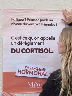 Fringales, stress, prise de poids… et si votre cortisol était en cause ? 🧠  Le cortisol, l’hormone du stress, peut influencer bien plus que votre humeur. Fringales sucrées, fatigue persistante, stocka