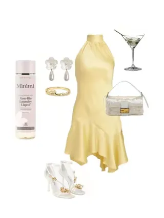 A jasmine & vanilla, fresh linen, pink dragonfruit or coconut girly? 🍨🤍💕🥥 #goingoutoutfit #ottd #laundryday #outfit 