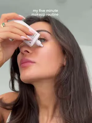 Run don’t walk! Your 5 minute face just got even better with our NEW Cream Luxe! #sculptedbyaimee