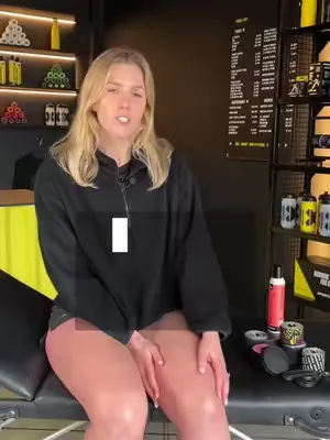 Are you a runner? With a bit of practice, this simple application may help you run pain-free. Follow the easy-to-read steps below, and learn how to apply Kinesiology Tape for Runner's Knee with @runfr