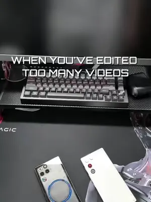 Calling all edit masters. We want to see the most fire #REDMAGIC edits on the internet. 🏆 THE PRIZE: The REDMAGIC 10 Pro Golden Saga. This is the maxed-out 24GB RAM beast featuring real gold, silver, 