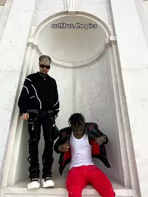 Cargos in black & red 🌪️ #guapi #cargos 