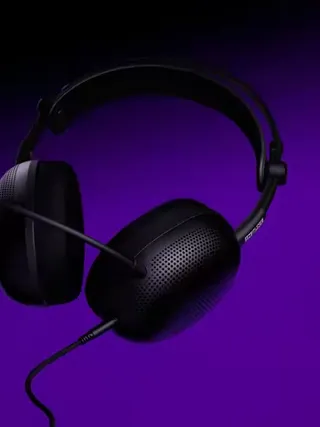[ New ] INZONE H6 Air Step inside the game world with realistic audio for a truly immersive experience. Our open-back acoustic design reduces reflected sound inside the headphones for a more accurate 