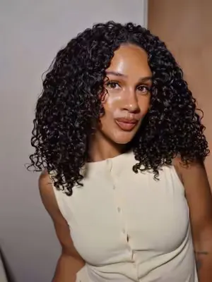 Better together: Re:coil 🤝 Mousse Gel. More bounce. More definition. More hold. 25% off for a limited time during our Spring Stylers Sale! 🌸 📷 @Autumn🍂 