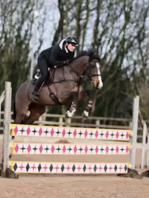More pre season training in our Reincoat Air! #reincoat #equestrianlife #fyp #equestriangirl #equestrian 
