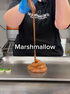 Blindfolded Marshmallow Challenge! 😂 Who do you think did it best? #marshmallows #smores #challenge #smallbusiness #candy