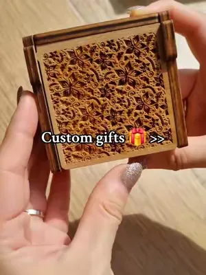 The best gifts come from the heart 💕 #custommusicboxes #personalizedgifts #christmasgift #anniversarygifts #keepsake #vintage #musicbox 