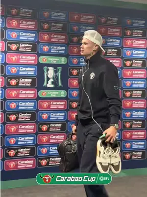 👀Manchester City arrive at Wembley Stadium…  #CarabaoCupFinal #ManchesterCity 