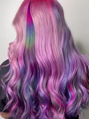 We love seeing your transformations from start to finish  🌈   We sent emmadixonhair a box of goodies to let her get creative! This hug colour correction was a challenge, but she smashed it 👏 #crazycol