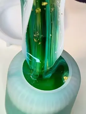 This isn't just a pot, it's a mood 🙂‍↕️🌿 #mouldd #diyresin #resincraft #viralhomedecor #resinart